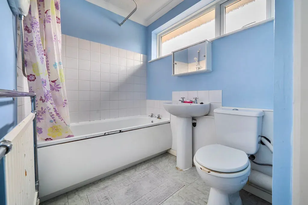 Coverdale, Heelands, Milton Keynes, Buckinghamshire, MK13 7LZ, photo 7