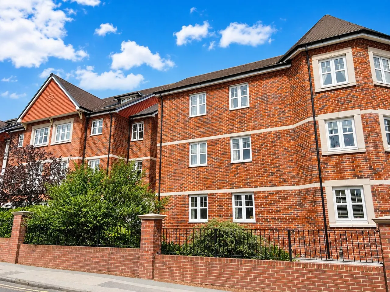 St. Lukes Road, Maidenhead, SL6, photo 27