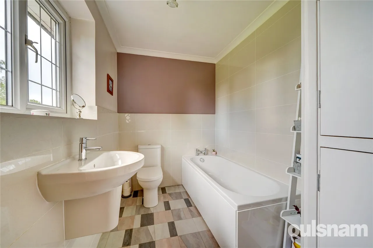 Tagwell Road, Droitwich, Worcestershire, WR9 7AQ, photo 18