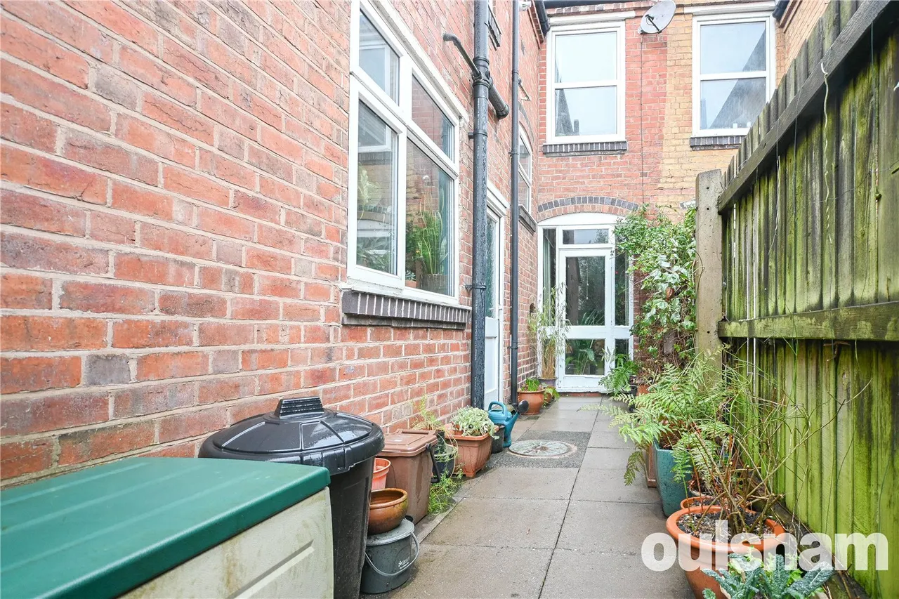 Bearwood Road, Smethwick, B66, photo 19
