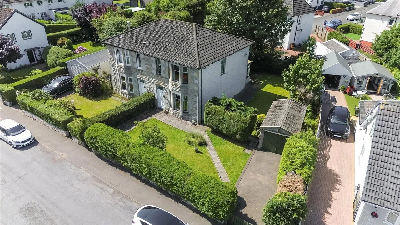 3 bed house for sale — Brouster Hill, East Kilbride, Glasgow, South Lanarkshire, G74