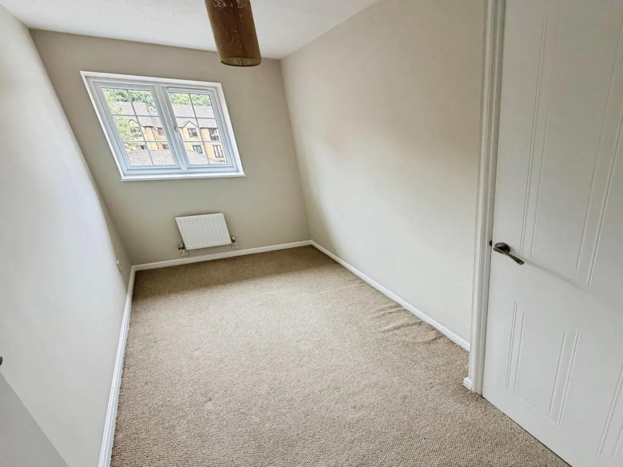 Gander Drive, RG24, photo 5