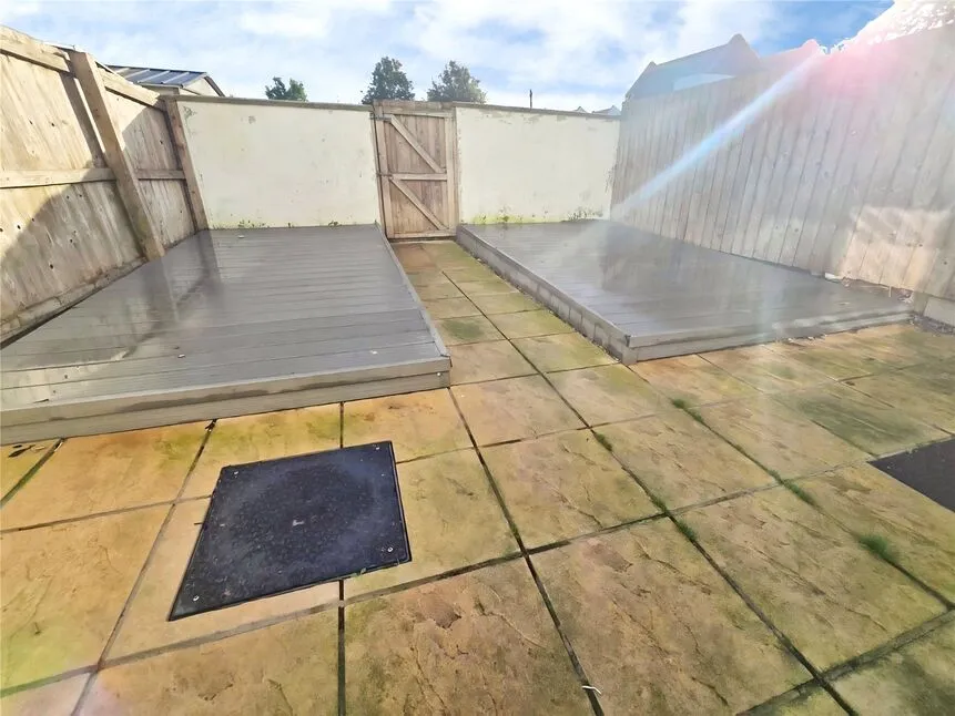 Robinsons Avenue, Pool, TR15, photo 5