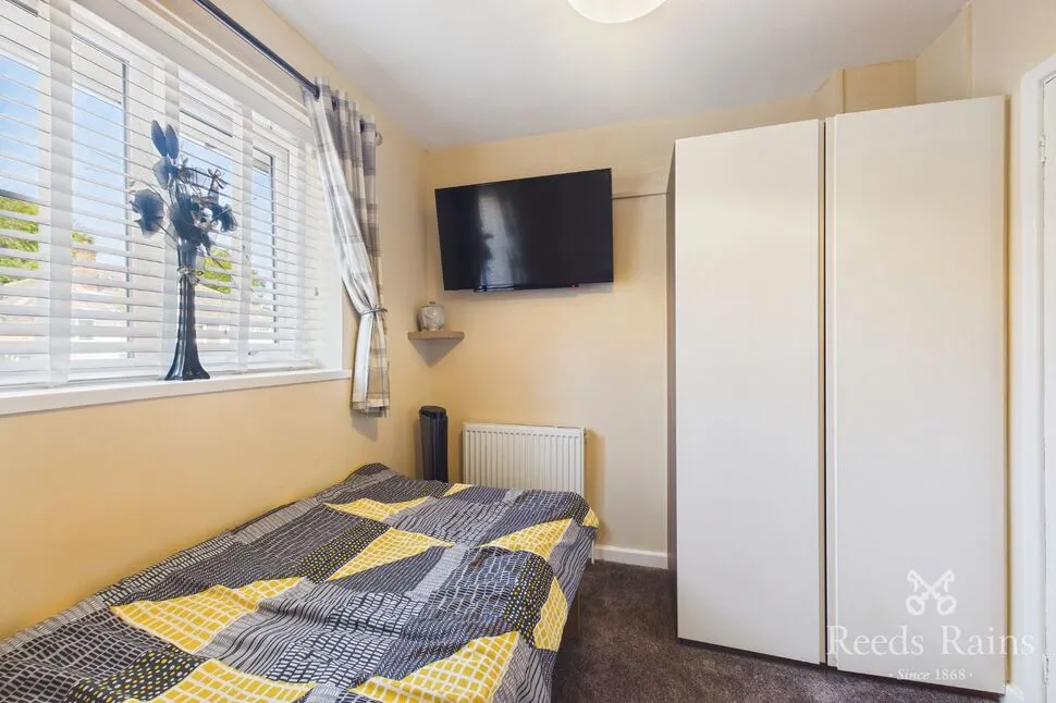 Hall Park Avenue, Crofton, West Yorkshire, WF4, photo 9