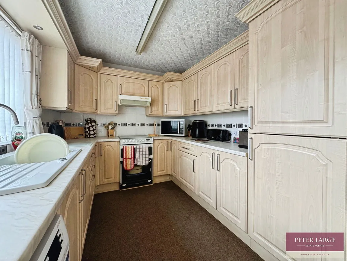 Clwyd Gardens, Kinmel Bay, Conwy, LL18 5NB, photo 8