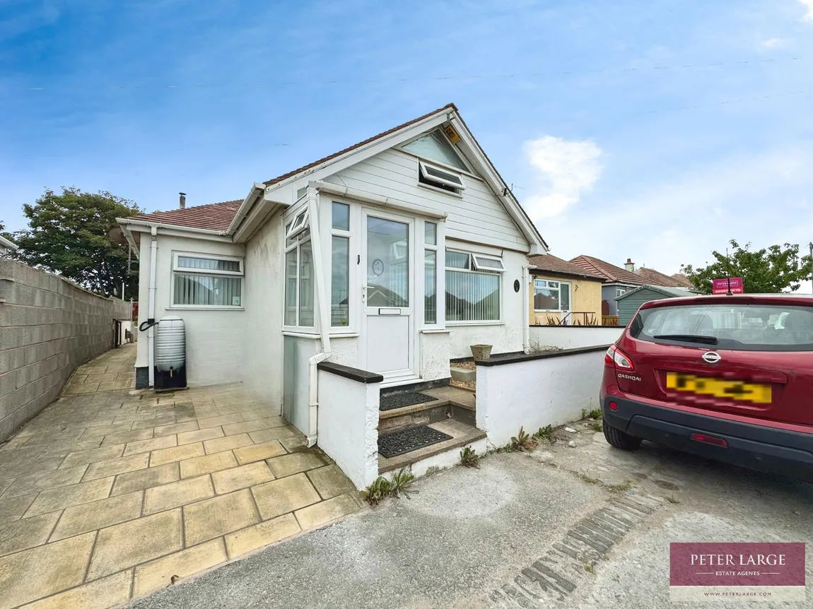 3 bed house for sale — Clwyd Gardens, Kinmel Bay, Conwy, LL18 5NB