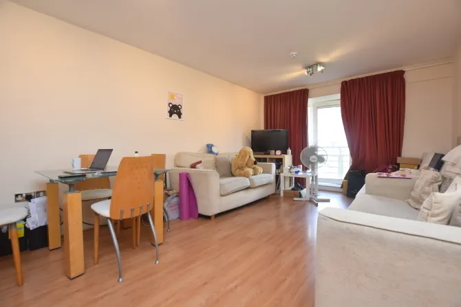 Royal Plaza, 1 Eldon Street, Sheffield, S1 4GB, photo 2