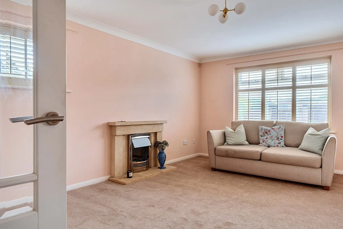 Spinners Close, Ferndown, BH22, photo 7