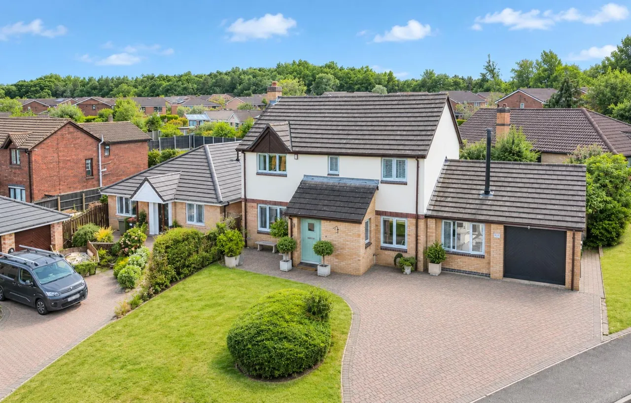 4 bed house for sale, Wordsworth Way, Priorslee, TF2
