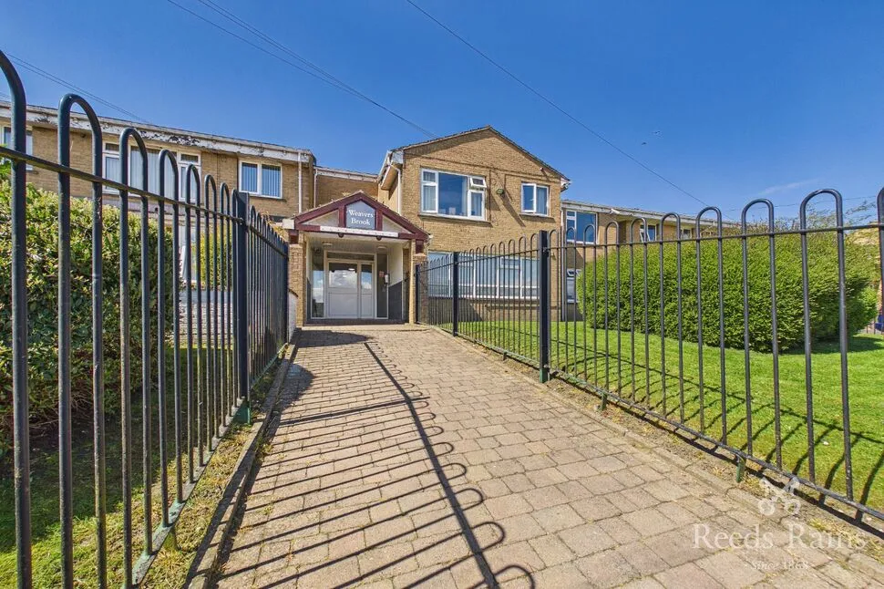 Cumberland Close, Halifax, West Yorkshire, HX2, photo 10