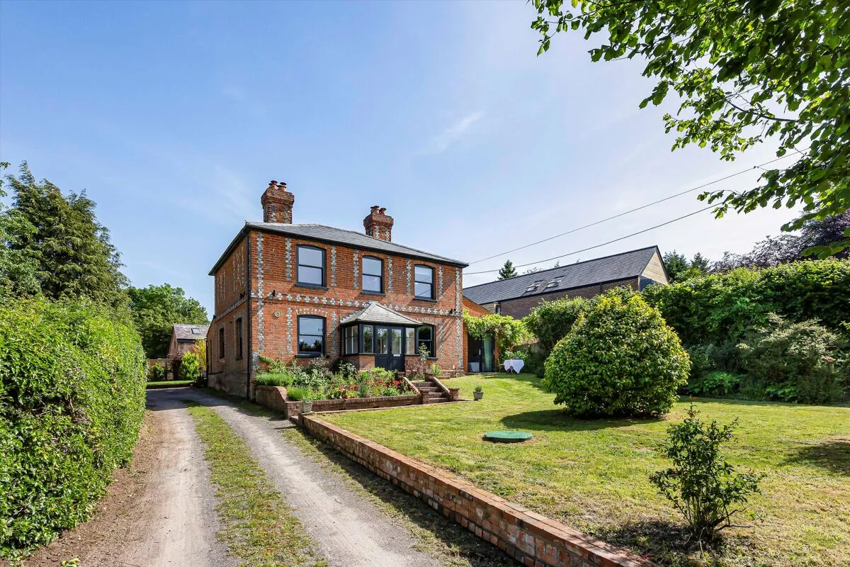 5 bed house for sale, Horsepond Road, Gallowstree Common, RG4