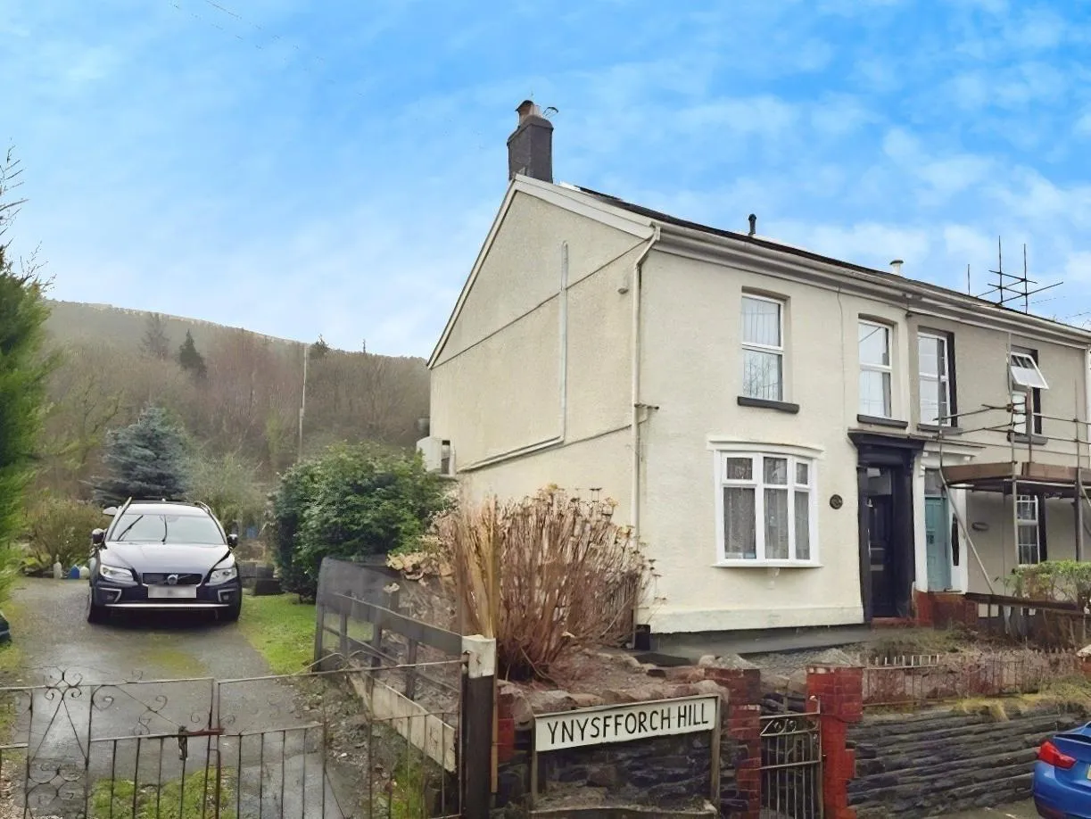 Wern House, Ynysfforch, Seven Sisters, Neath, SA10 9HA, photo 2