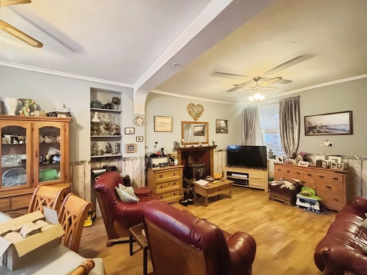 Wern House, Ynysfforch, Seven Sisters, Neath, SA10 9HA, photo 4