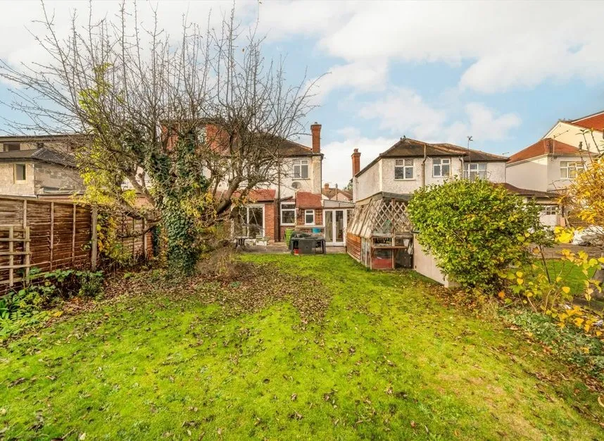 Melbury Avenue, Southall, UB2, photo 4