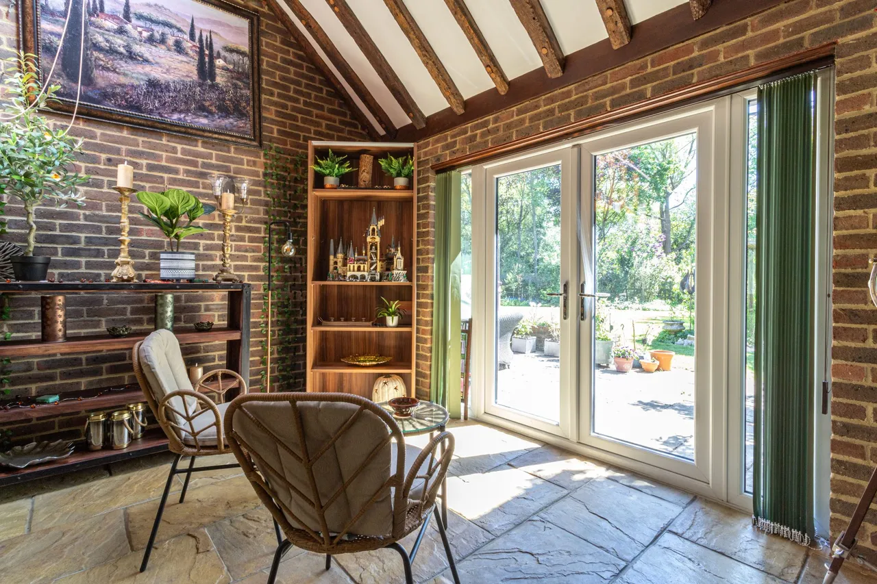 Myrtles Evendons Lane, Wokingham, RG41 4DU, photo 11