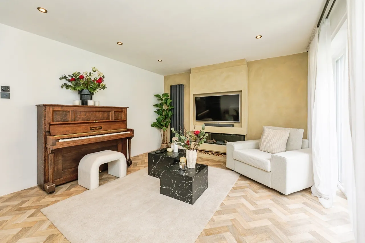 Farm View Road, ROTHERHAM, South Yorkshire, S61, photo 2
