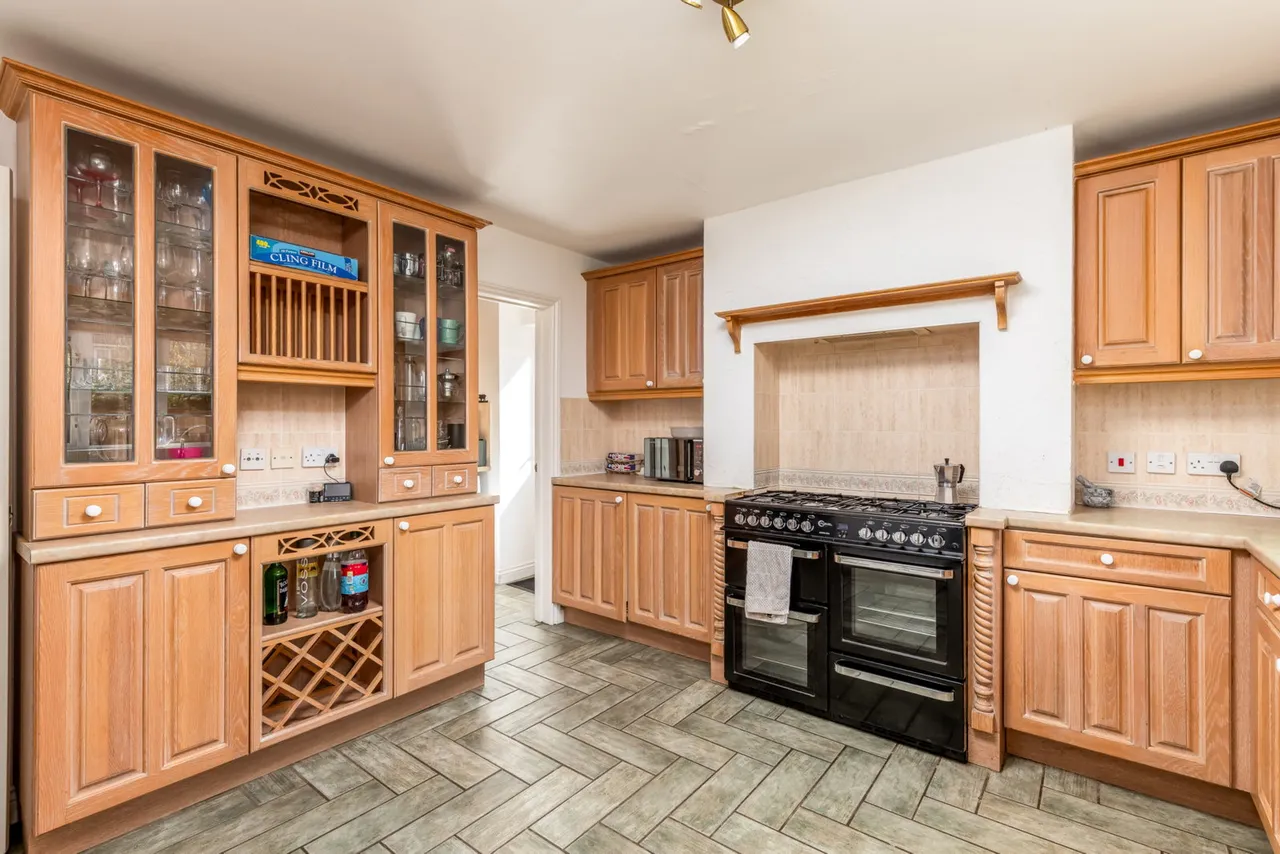 Ravel Close, Milton Keynes, MK7, photo 11
