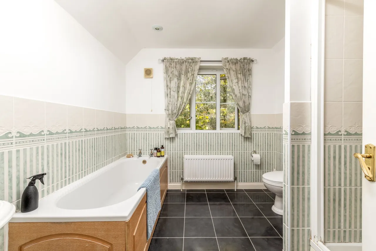 Ravel Close, Milton Keynes, MK7, photo 20