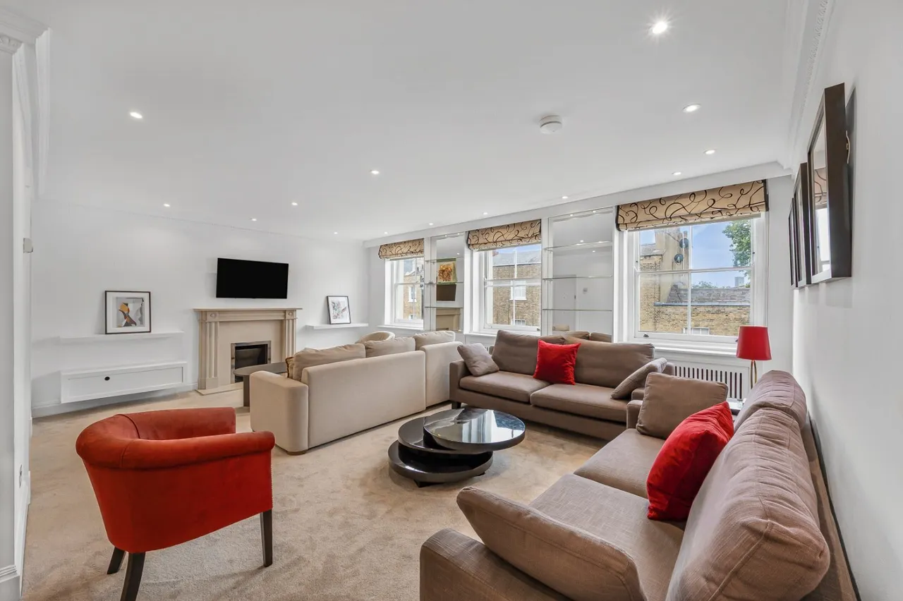 3 bed flat to rent, Chester Street, Belgravia, SW1X