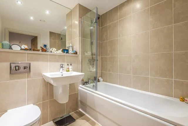 Chatham House, Newbury, RG14, photo 11
