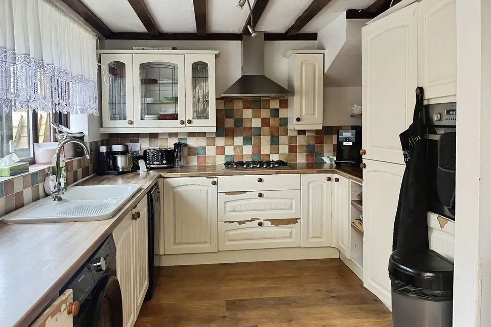 Wrangle Farm Green, Clevedon, North Somerset, BS21, photo 3