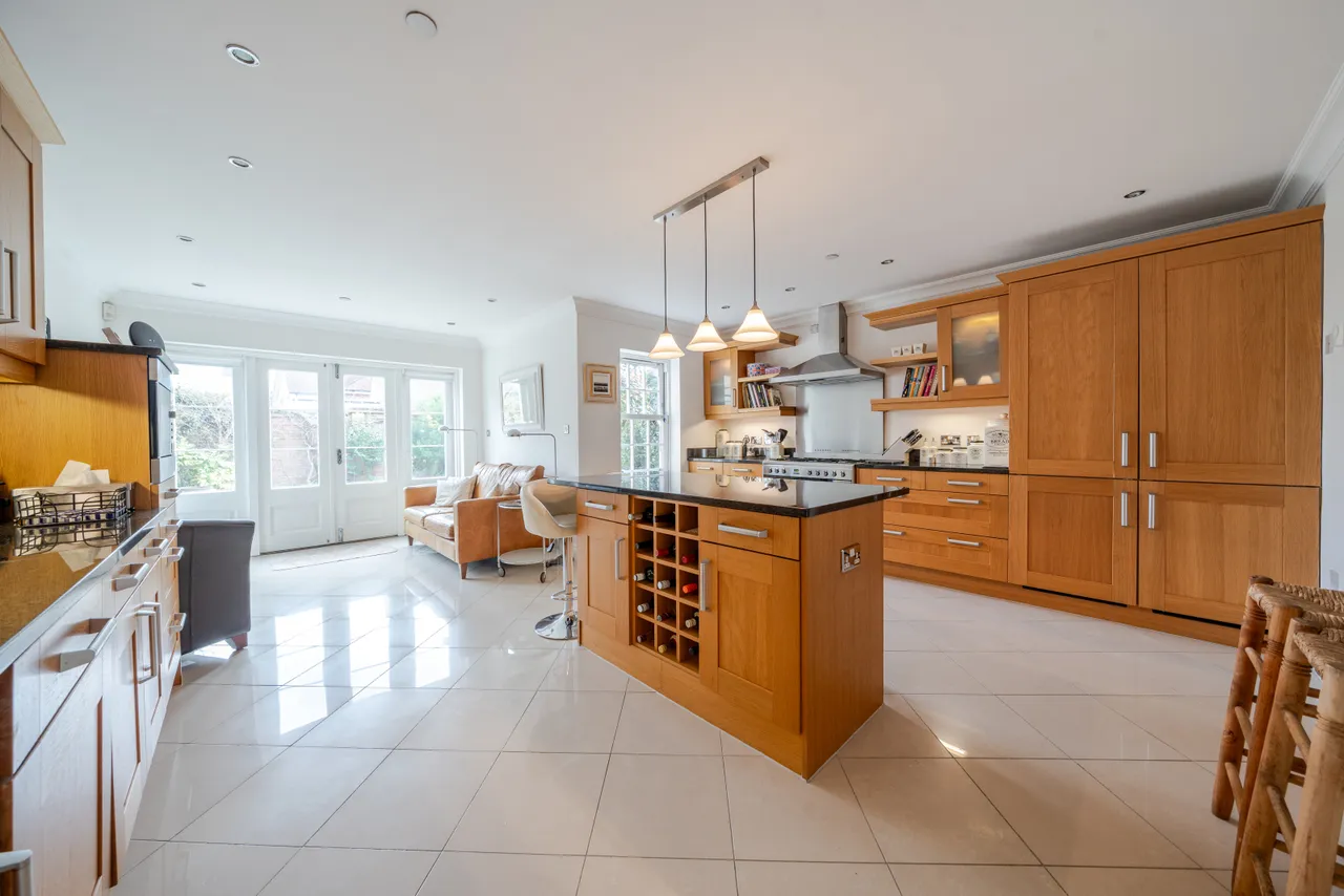 Gerrards Cross, Buckinghamshire, photo 17