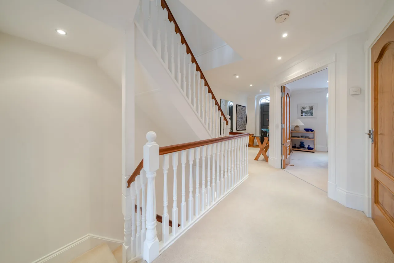 Gerrards Cross, Buckinghamshire, photo 20