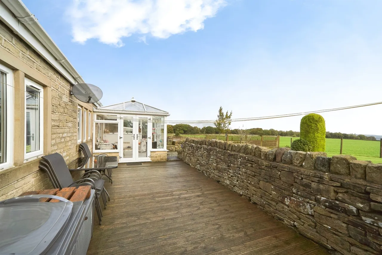Halifax Road, Cullingworth, BD13, photo 16
