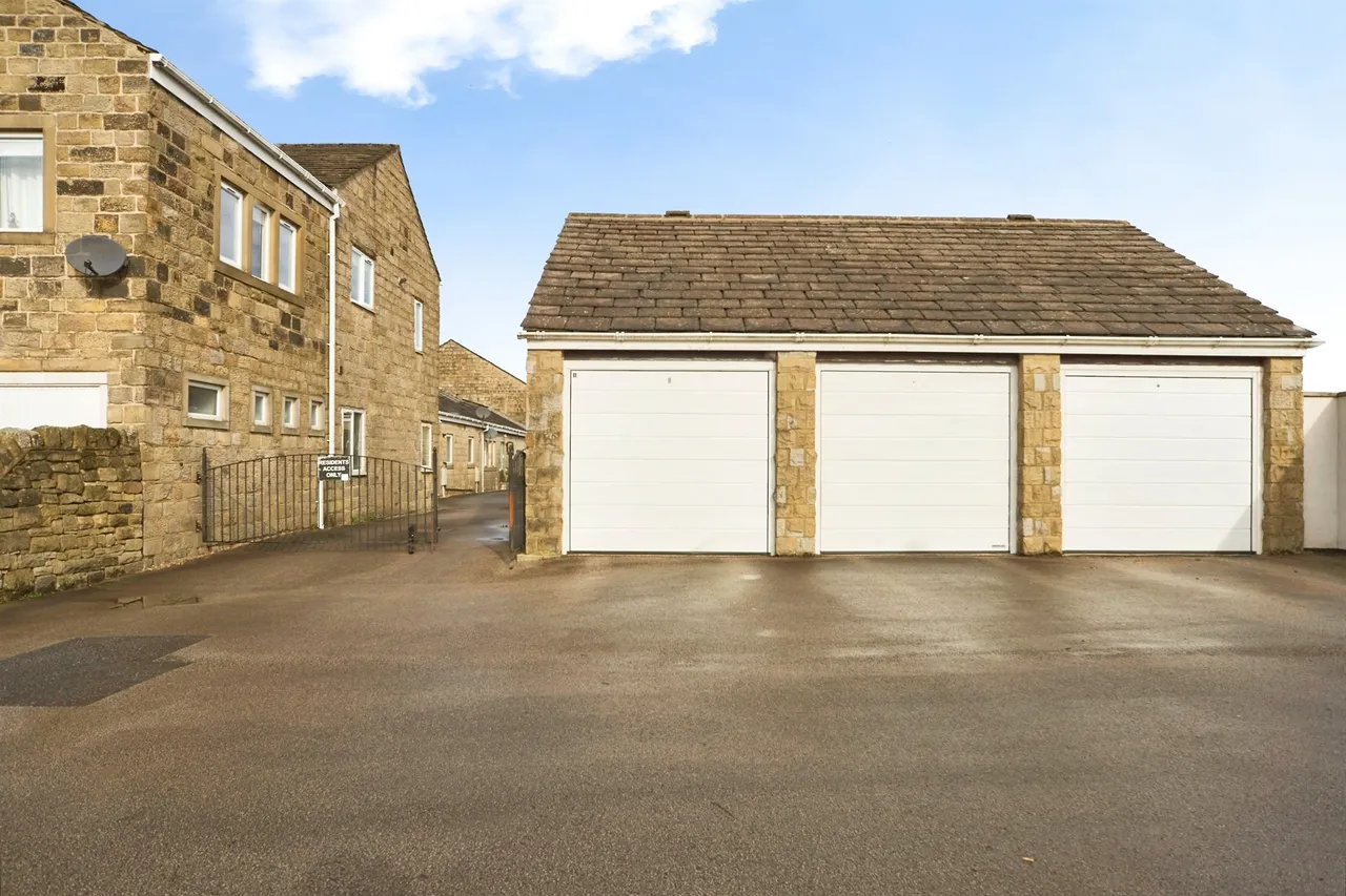 Halifax Road, Cullingworth, BD13, photo 21