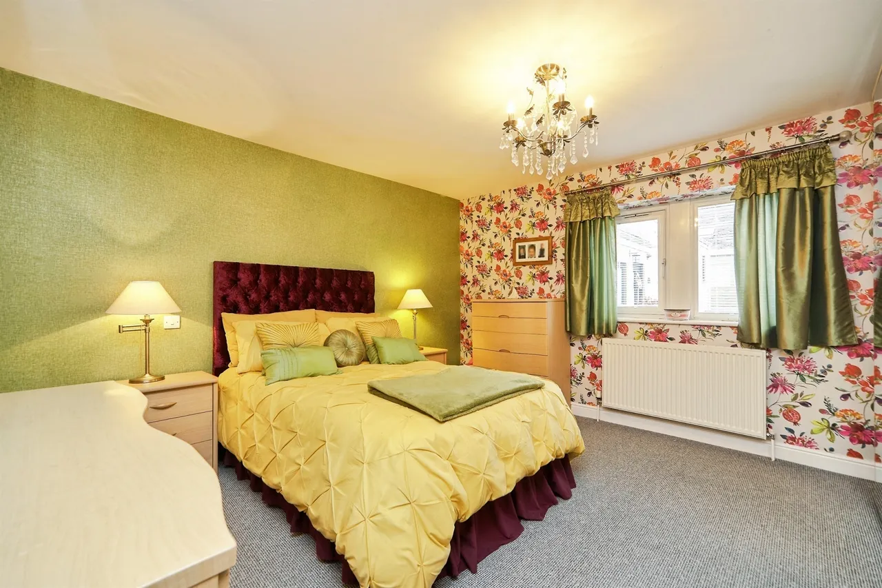 Halifax Road, Cullingworth, BD13, photo 12