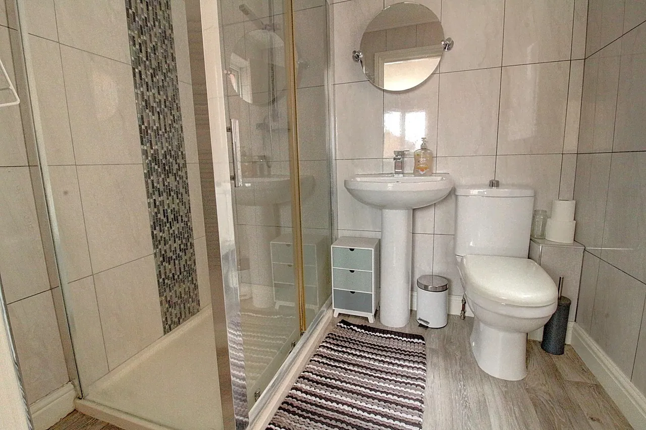 Skelwith Rise, Nuneaton, CV11, photo 10