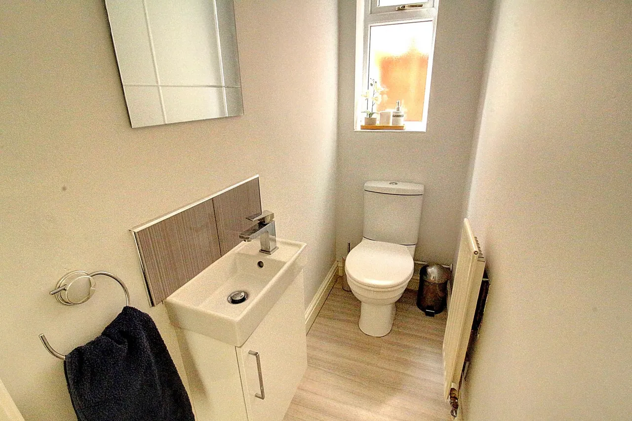 Skelwith Rise, Nuneaton, CV11, photo 8