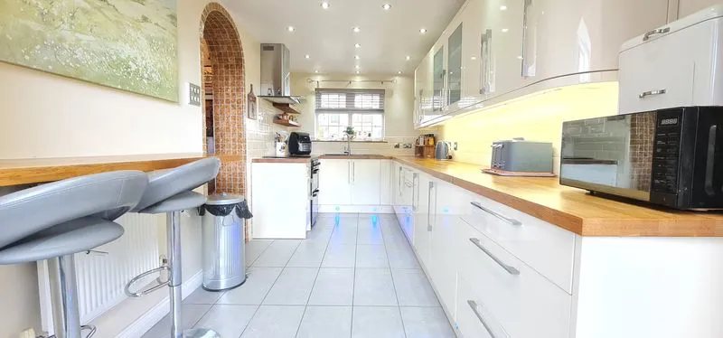 Kenneth Road, Benfleet, Essex, SS7 3AA, photo 3