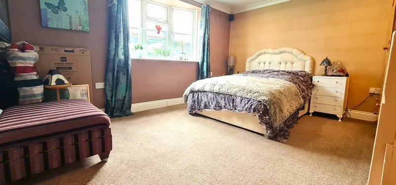 Kenneth Road, Benfleet, Essex, SS7 3AA, photo 17