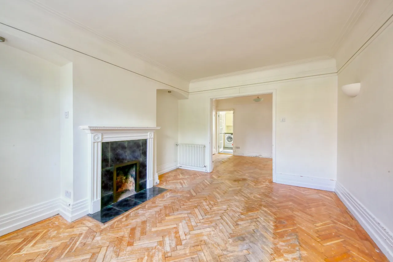 Park Road, Hampton Wick, KT1 4BA, photo 10