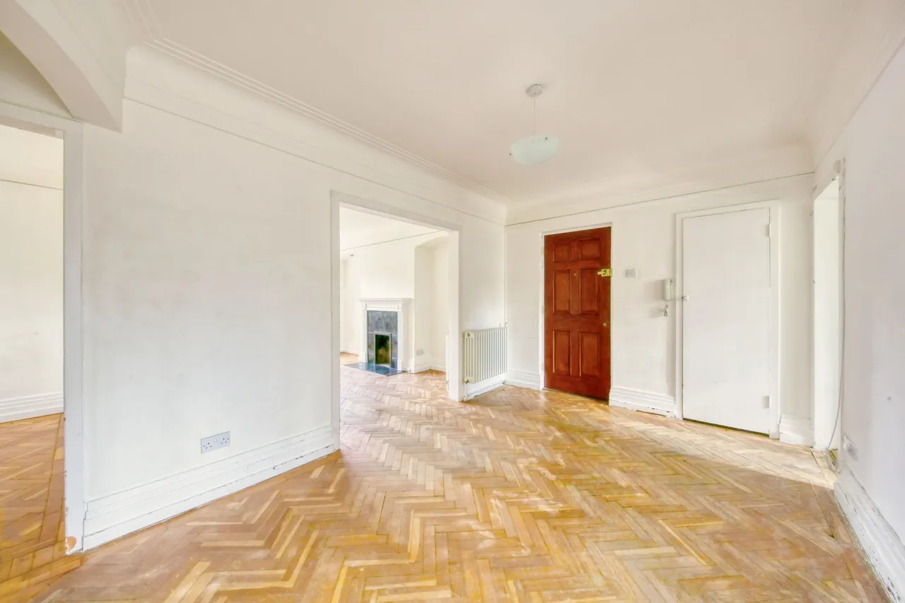 Park Road, Hampton Wick, KT1 4BA, photo 11