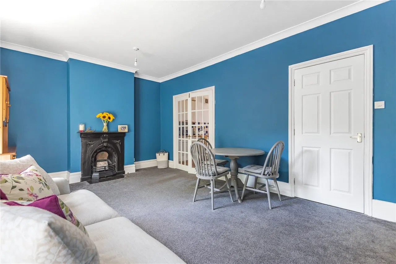 3 bed in winchester for sale — Stockbridge Road, Winchester, SO22