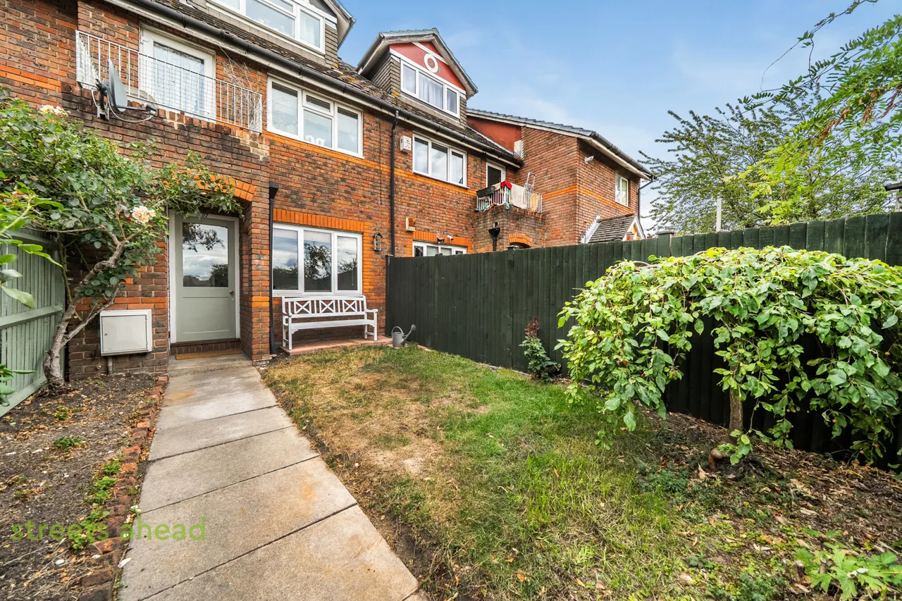 1 bed flat for sale, William Booth Road, London, SE20