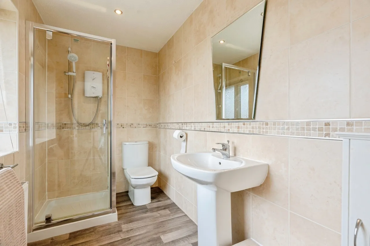Lingmoor Drive, Burnley, Lancashire, BB12, photo 12