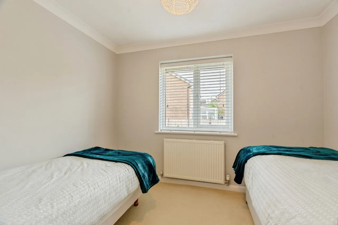 Lingmoor Drive, Burnley, Lancashire, BB12, photo 15