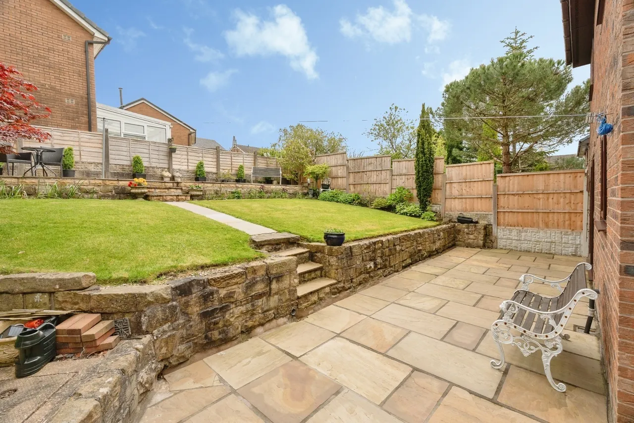Lingmoor Drive, Burnley, Lancashire, BB12, photo 17