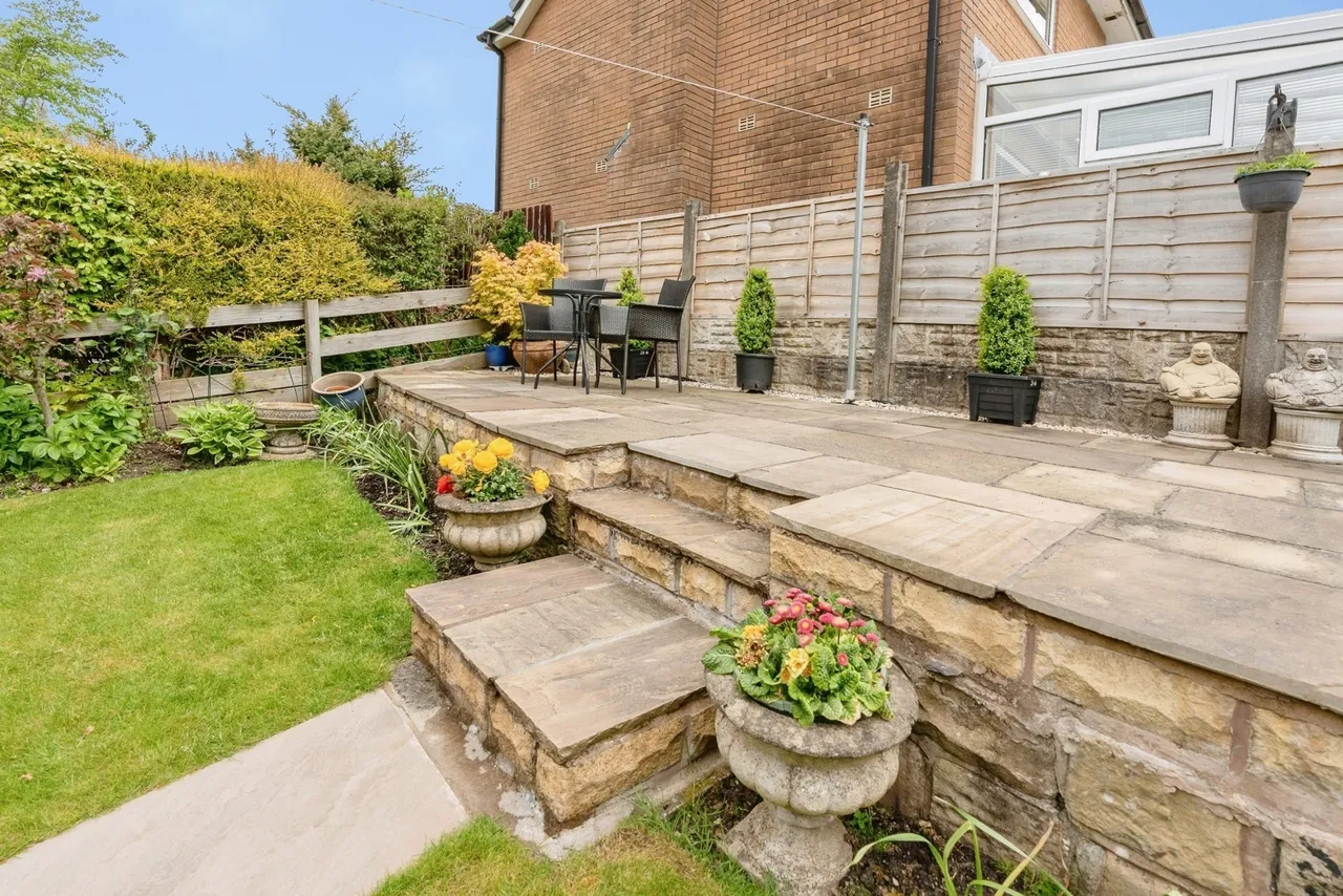 Lingmoor Drive, Burnley, Lancashire, BB12, photo 19