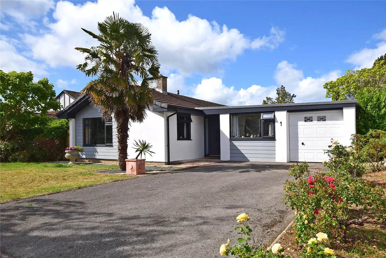 3 bed house for sale — Springfields, Colyford, Colyton, Devon, EX24 6RD