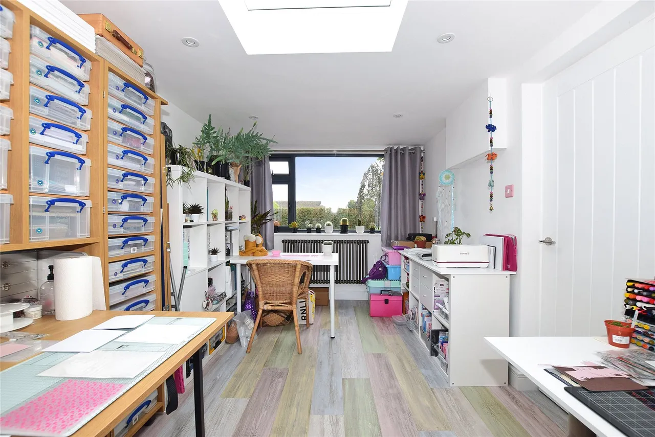 Springfields, Colyford, Colyton, Devon, EX24 6RD, photo 6