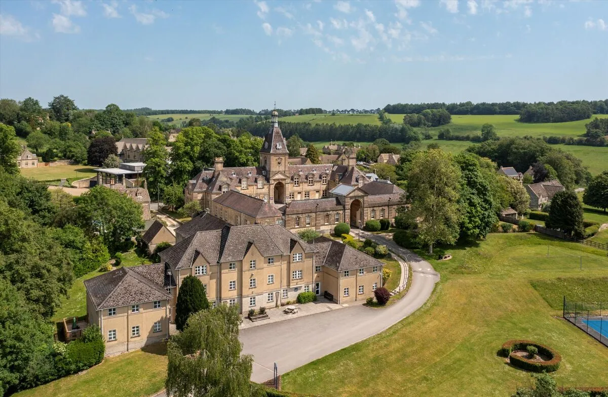 Rendcomb Park, GL7, photo 3