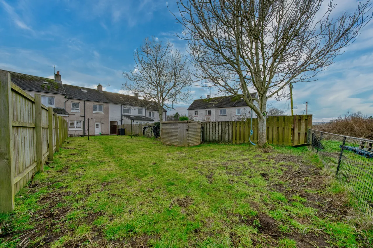Stuart Road, Carmunnock, G76, photo 18