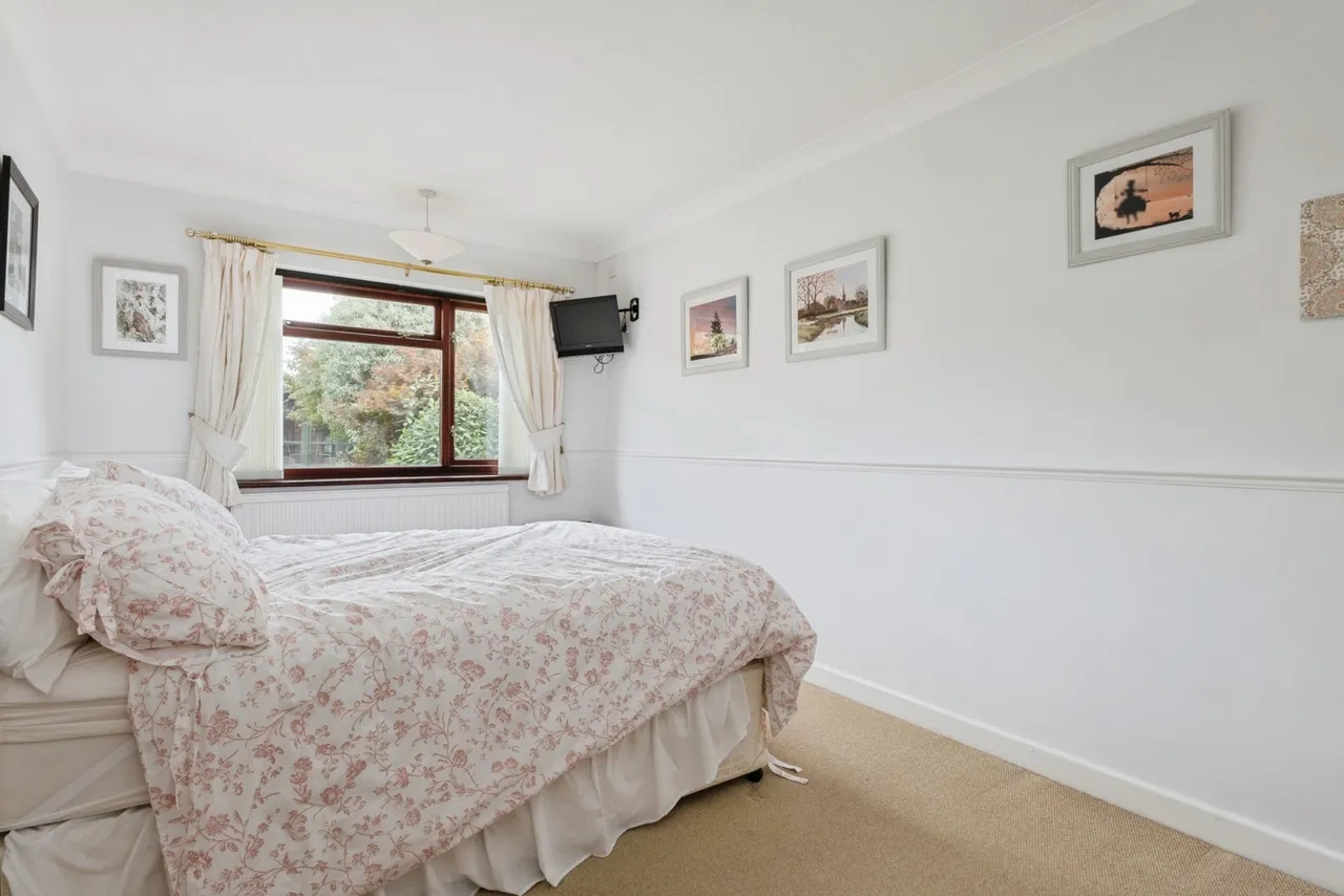 St. Leonards Close, Wymondham, Norfolk, NR18, photo 14