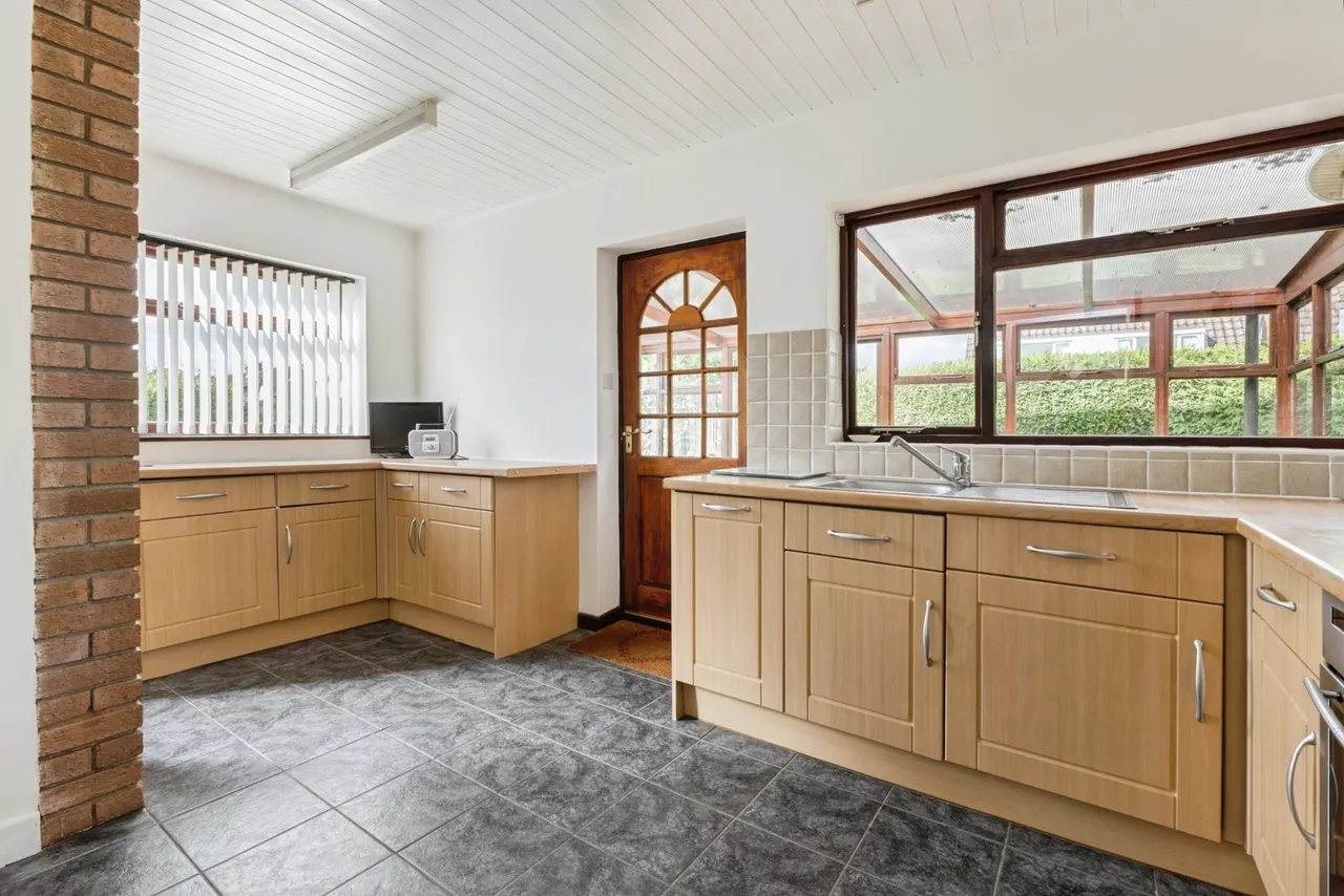 St. Leonards Close, Wymondham, Norfolk, NR18, photo 6