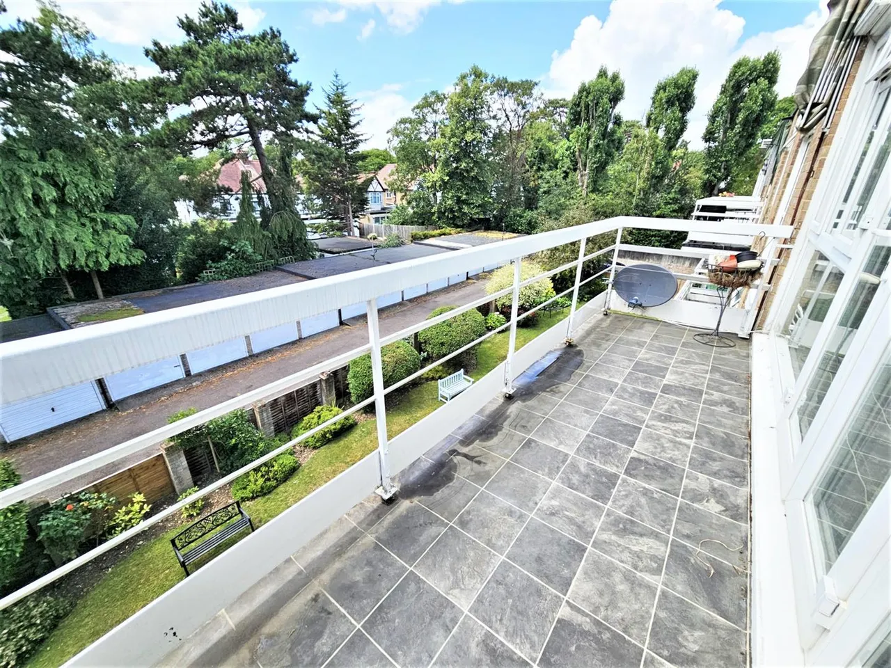 Stonegrove, Edgware, photo 4