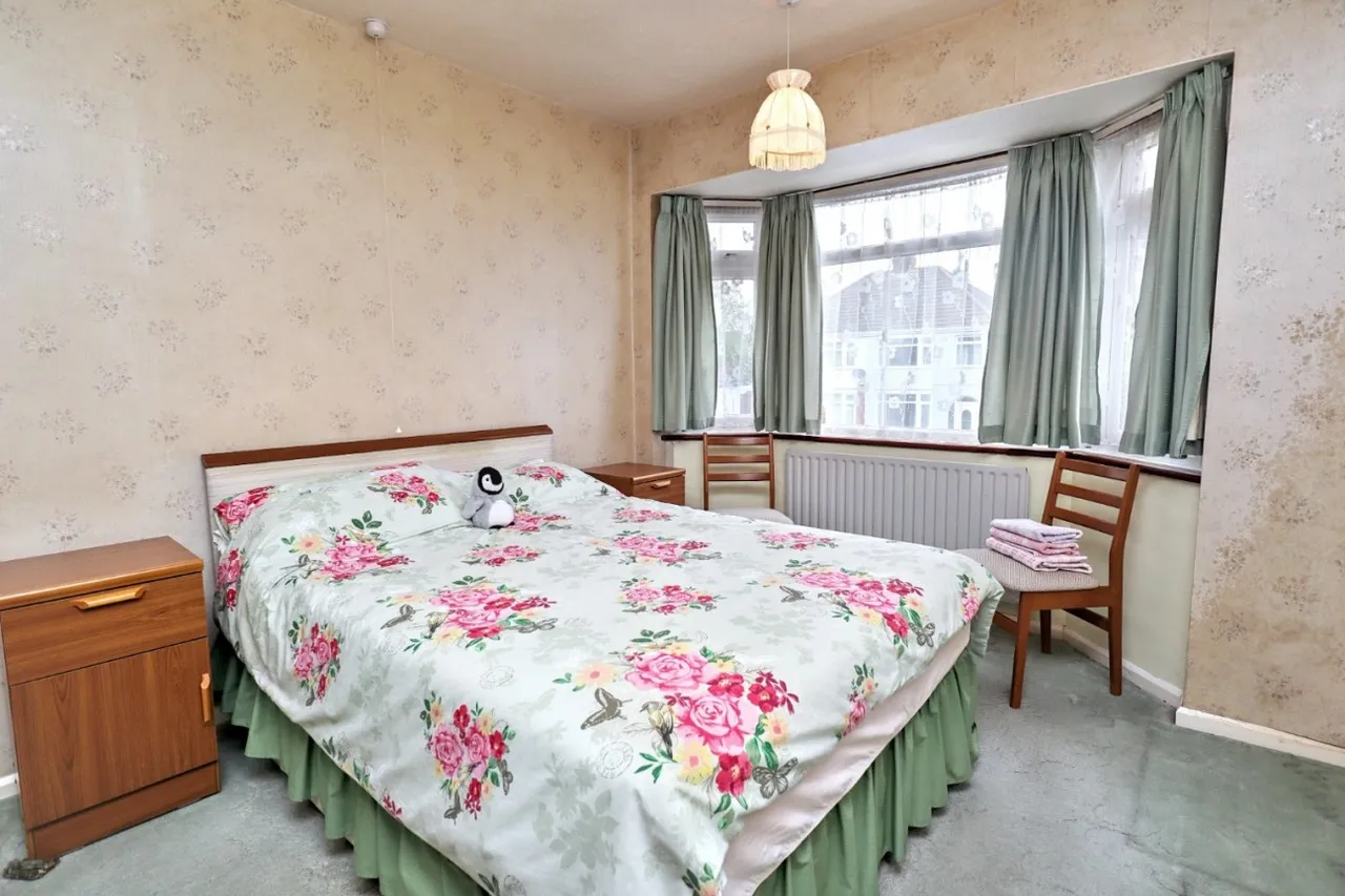 Oakdene Crescent, Weddington, CV10, photo 8